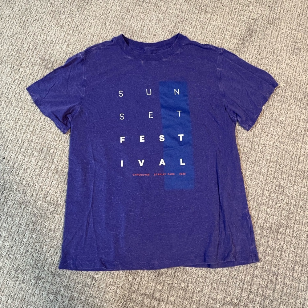 VGUC Lululemon All Yours Sunset Festival Purple shirt size 6*